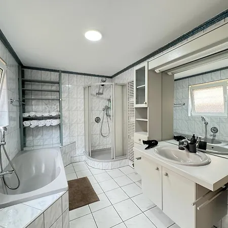 Peerless 2 Min Zum Europa Park 아파트 *